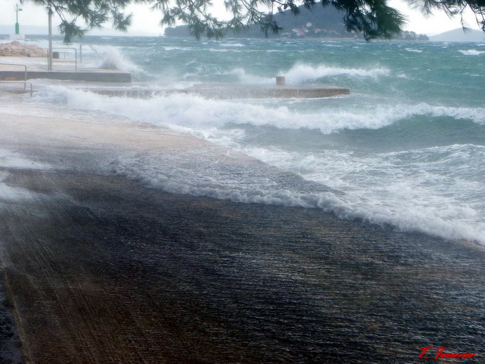 Poljana: Olujno jugo 11. studenog 2012.  Foto: Tomislav Ivanov