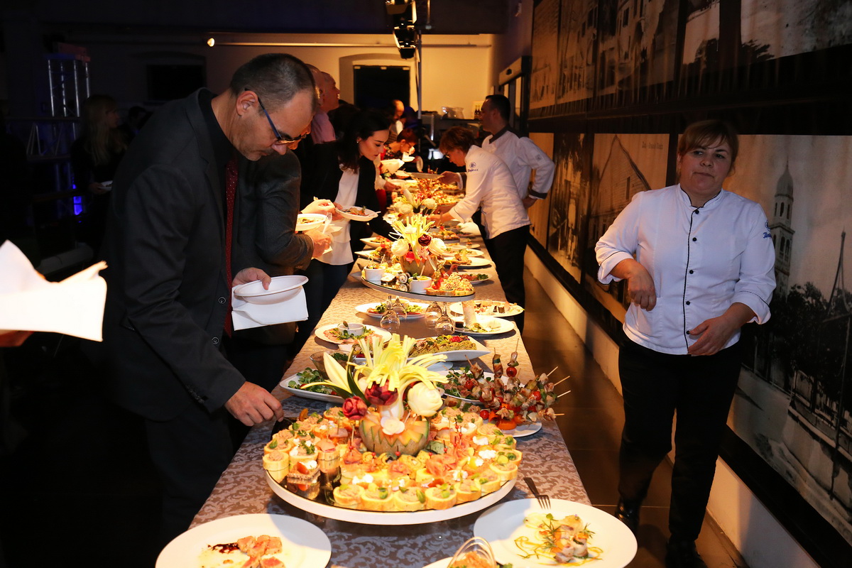 4. Tuna, Sushi & Wine festival otvoren gala večerom u Arsenalu 4. Tuna, Sushi & Wine festival otvoren gala večerom u Arsenalu