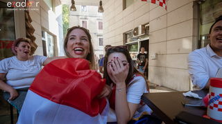 Navijačko ludilo u Zadru za vrijeme i nakon finala Svjetskog prvenstva Navijačko ludilo u Zadru za vrijeme i nakon finala Svjetskog prvenstva