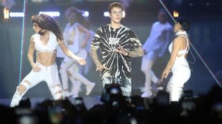 Image 379341 (auto) Image 379341 (auto)