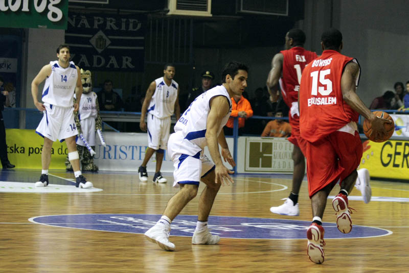 Image 1116551 (auto)