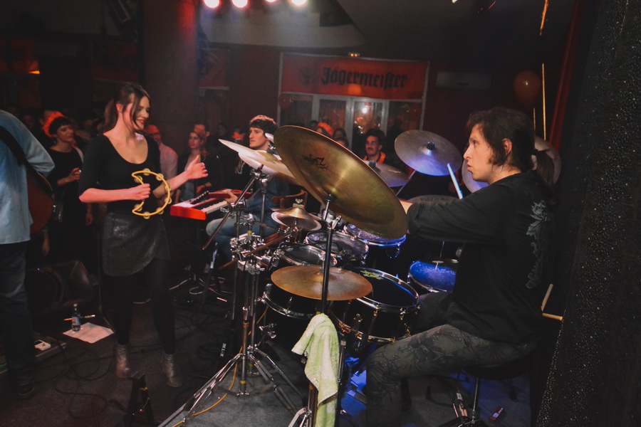 Silente @ Qbar, foto: Iva Perinčić Silente @ Qbar, foto: Iva Perinčić