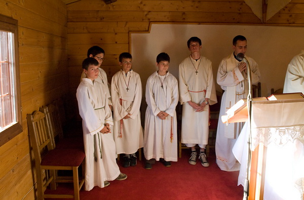 Privlaka: Procesija i Sveta misa, 13. lipnja 2009. Privlaka: Procesija i Sveta misa, 13. lipnja 2009.