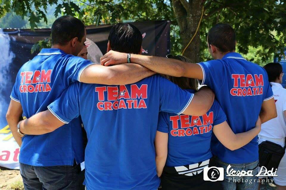 Vespa klub Zadar u Austriji, foto-klub Scooterie Liebnitz