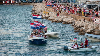 Zadar priredio čudesan doček svojim Vatrenim herojima (1)
