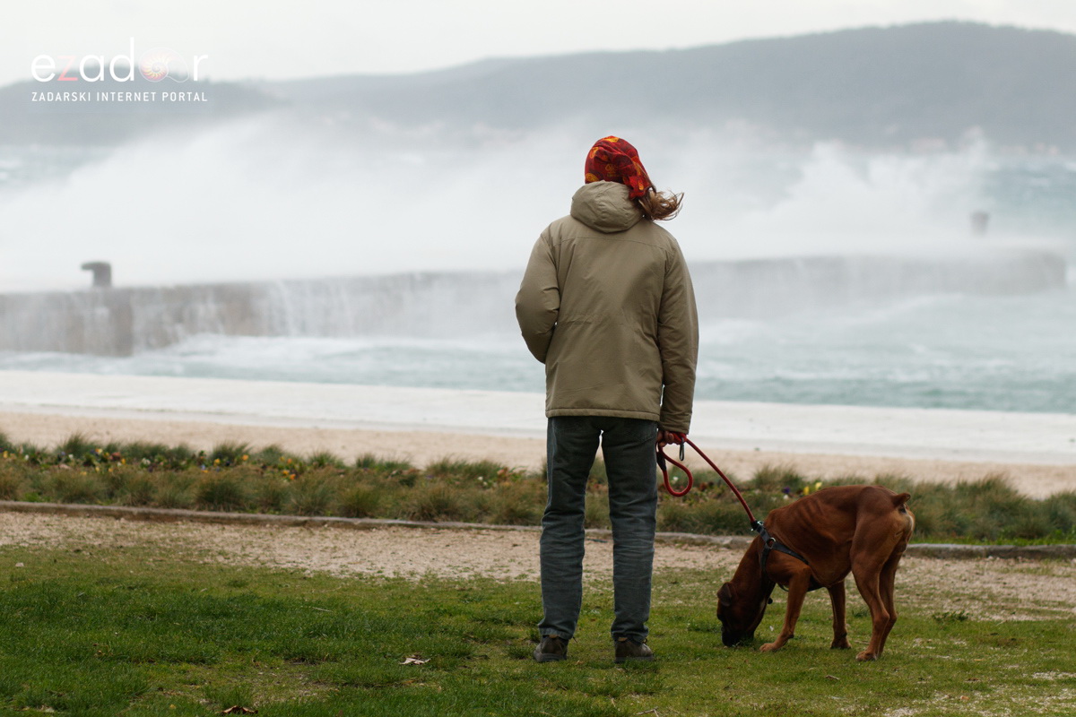 Đir po gradu, ponedjeljak 28. prosinca 2020. Đir po gradu, ponedjeljak 28. prosinca 2020.