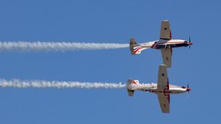 Zemunik: 20. obljetnica akrobatske grupe “Krila Oluje” Zemunik: 20. obljetnica akrobatske grupe “Krila Oluje”