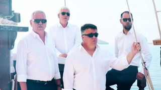 Kod otoka Prvića snimljen spot za pjesmu “Plovim” Tomislava Bralića i klape Intrade!
