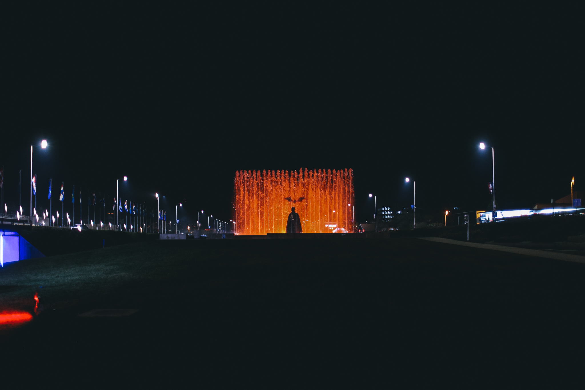 Pogledajte kako je sinoć Zagreb postao Gotham City Pogledajte kako je sinoć Zagreb postao Gotham City