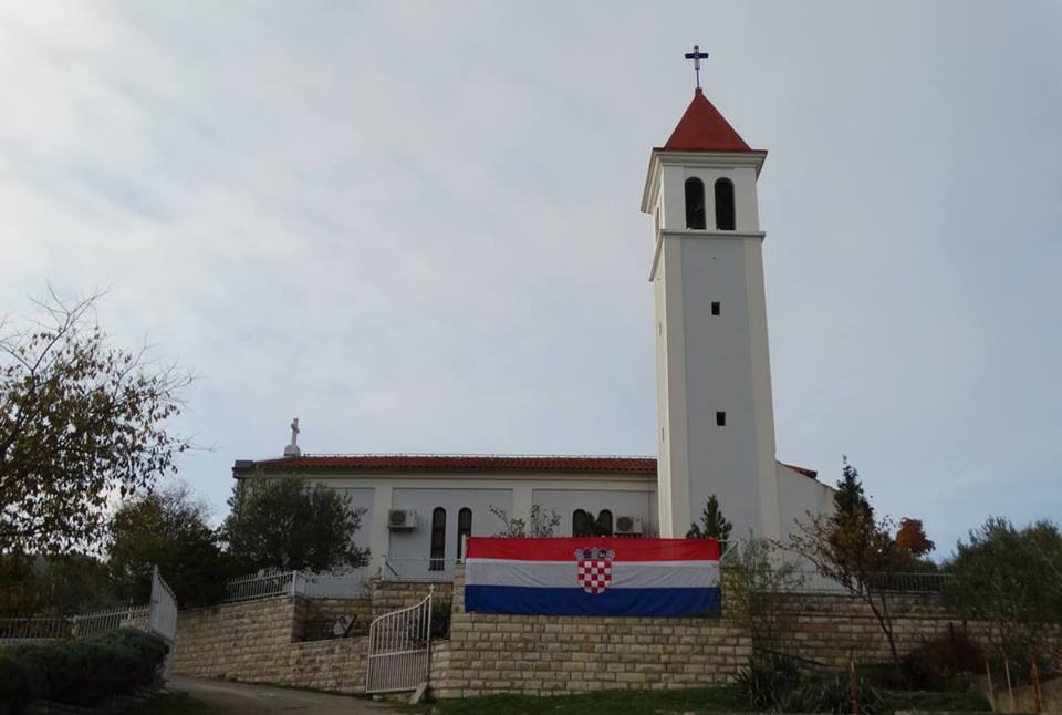 Molitvena hodnja “Koracima nade u istinu”, tradicija koja ne blijedi Molitvena hodnja “Koracima nade u istinu”, tradicija koja ne blijedi