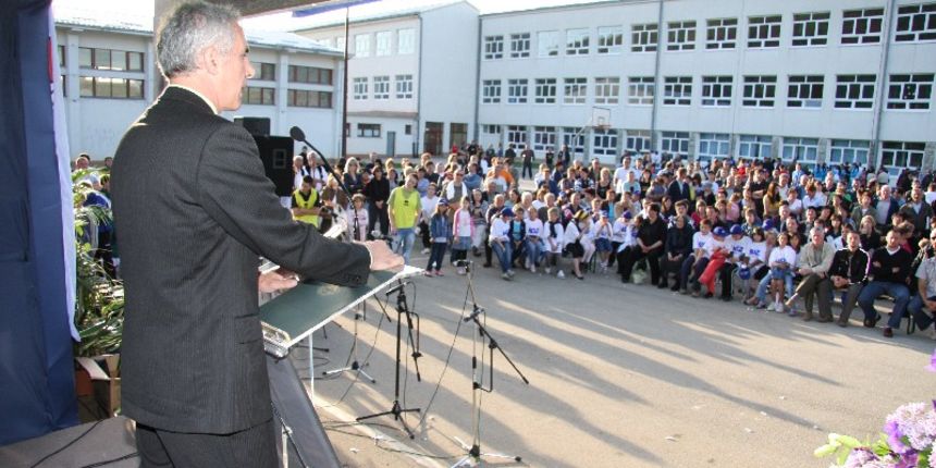 HDZ-ov predizborni skup u Gračacu (Foto: P. Sikirić) HDZ-ov predizborni skup u Gračacu (Foto: P. Sikirić)