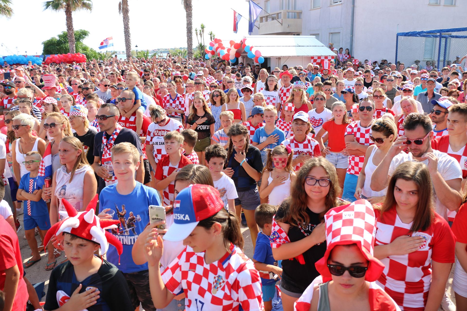 Na Viru se svim srcem navijalo za Vatrene