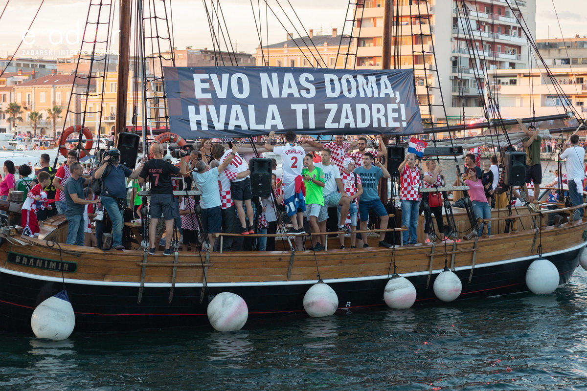 Veličanstven doček četvorice zadarskih Vatrenih Veličanstven doček četvorice zadarskih Vatrenih