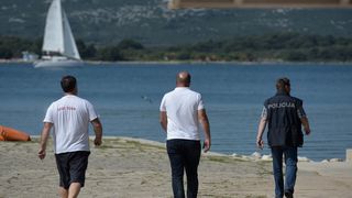 Sv. Filip i Jakov: Požar zahvatio brodice u luci od kojih su tri potonule