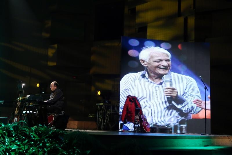 U koncertnoj dvorani Vatroslav Lisinski održan koncert “Hiljade pahulja bijelih” posvećen Kemalu Montenu. Foto. Goran Stanzl/PIXSELL U koncertnoj dvorani Vatroslav Lisinski održan koncert “Hiljade pahulja bijelih” posvećen Kemalu Montenu. Foto. Goran Stanzl/PIXSELL