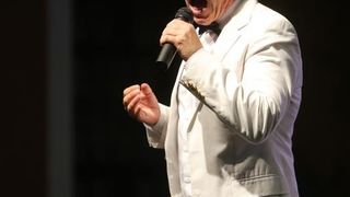 17.07.2013., Zadar – Na Poljani Sime Budinica odrzan je koncert Simon Marlowa i Jazz orkestra HRT-a. Photo: Filip Brala/PIXSELL 17.07.2013., Zadar – Na Poljani Sime Budinica odrzan je koncert Simon Marlowa i Jazz orkestra HRT-a. Photo: Filip Brala/PIXSELL