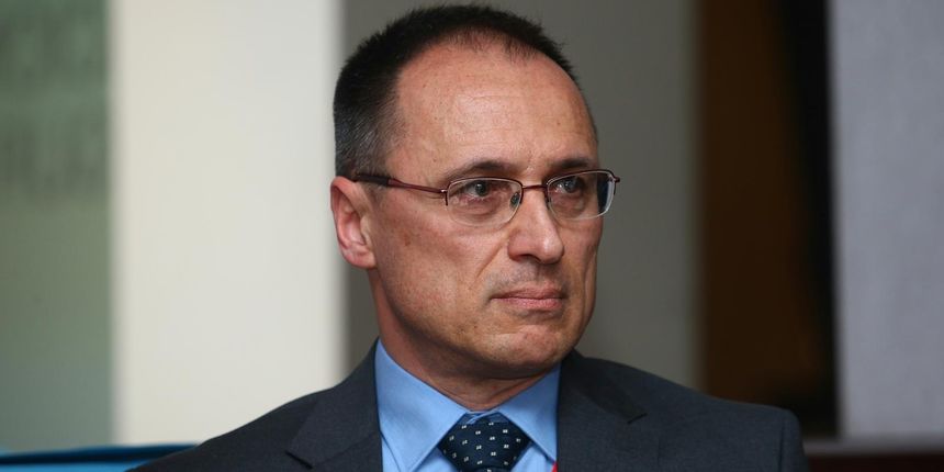 Konferencija Hrvatska kakvu trebamo u organizaciji Vecernjeg lista u hotelu Esplanada. Panel diskusija Nacionalna sigurnost. Dragan Lozancic.