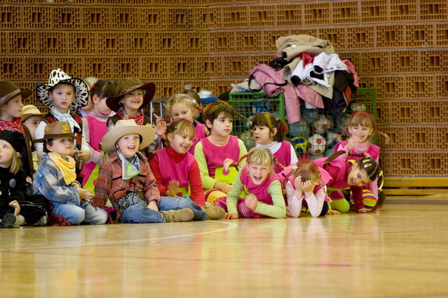 Biograd na Moru: Djecji karneval 6. veljace 2010, Foto: Franjo Juric