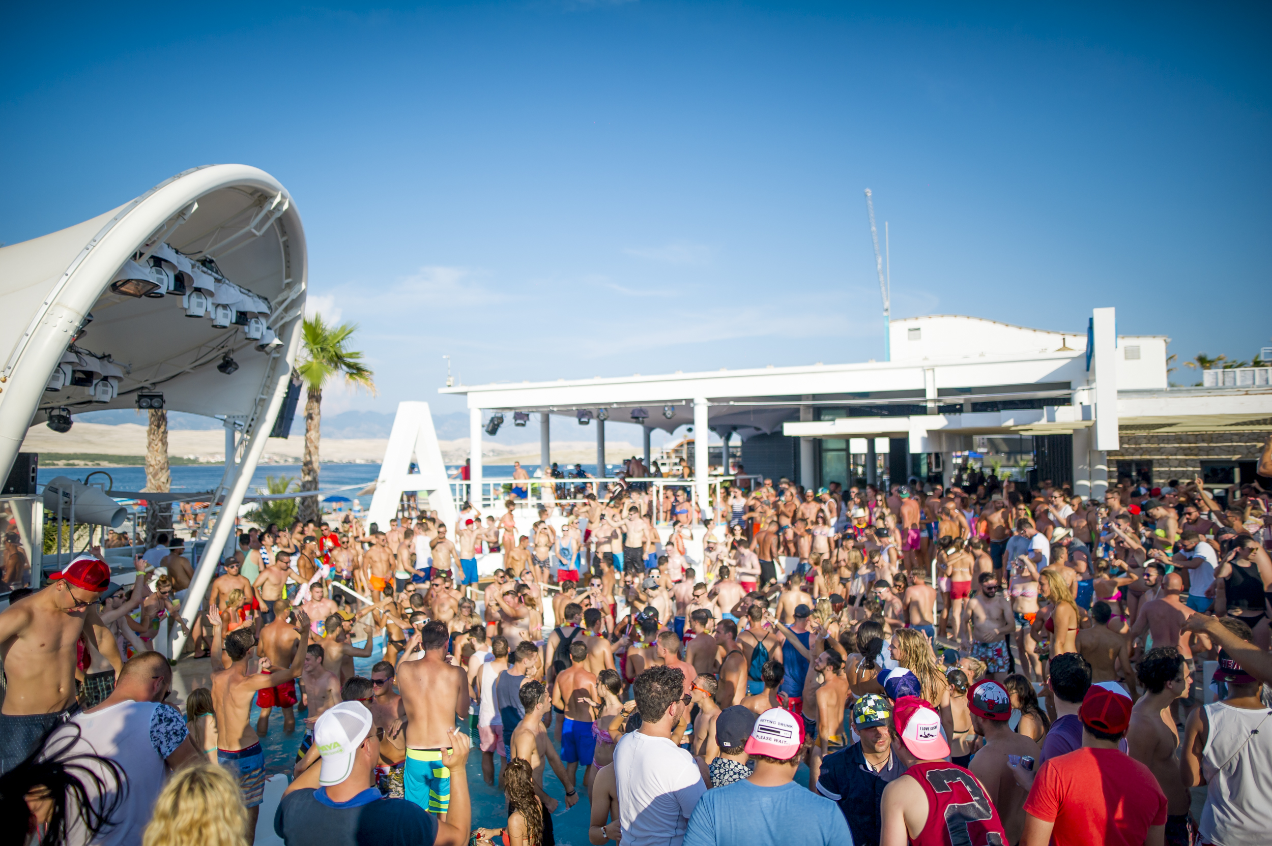 Aquarius After Beach Party 18.7.