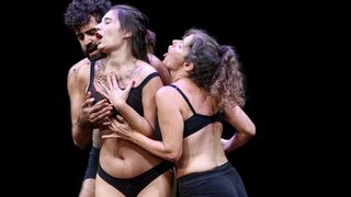 Predstava “(Pret)posljednja panda ili statika” u Kazalištu lutaka Predstava “(Pret)posljednja panda ili statika” u Kazalištu lutaka