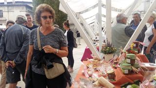 Sajam smokava na Trgu Petra Zoranića Sajam smokava na Trgu Petra Zoranića