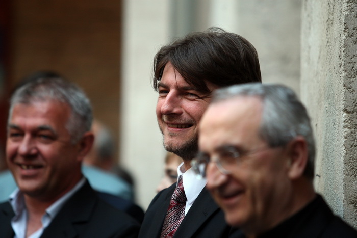 Zadar, 180413.
Providurova palaca, koncertna dvorana.
Zavod za prostorno uredjenje Zadarske zupanije priredio je izlozbu pod nazivom Prostori su djelovanja – 20 godina planiranja Zadarske zupanije.
Izlozba je to koja prikazuje 20 i vise godina rada na Zadar, 180413.
Providurova palaca, koncertna dvorana.
Zavod za prostorno uredjenje Zadarske zupanije priredio je izlozbu pod nazivom Prostori su djelovanja – 20 godina planiranja Zadarske zupanije.
Izlozba je to koja prikazuje 20 i vise godina rada na