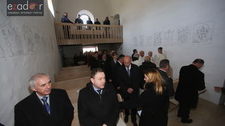 U Donjem Karinu obilježeno sjećanje na rušenje Franjevačkog samostana tijekom VRO Maslenica