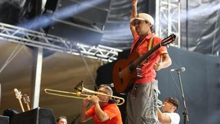 Novi Sad: Manu Chao La Ventura “zapalili” publiku na Exitu, Photo: Marko Mrkonjic/PIXSELL Novi Sad: Manu Chao La Ventura “zapalili” publiku na Exitu, Photo: Marko Mrkonjic/PIXSELL