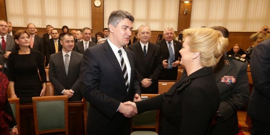 Zagreb – U Hrvatskom Saboru odrzana je 6. obljetnica clanstva Republike Hrvatske u NATO savez. Prvi susret premjera Zorana Milanovica i predsjednice Kolinde Grabar Kitarovic. Photo: Zeljko Lukunic/PIXSELL Zagreb – U Hrvatskom Saboru odrzana je 6. obljetnica clanstva Republike Hrvatske u NATO savez. Prvi susret premjera Zorana Milanovica i predsjednice Kolinde Grabar Kitarovic. Photo: Zeljko Lukunic/PIXSELL