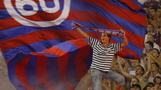 Split,190810.
Stadion Poljud.
Nogometna utakmica kvalifikacija za europsku ligu izmedju Hajduka i Unirea.
Na fotografiji: torcida navijaci
Foto: Duje Klaric / CROPIX