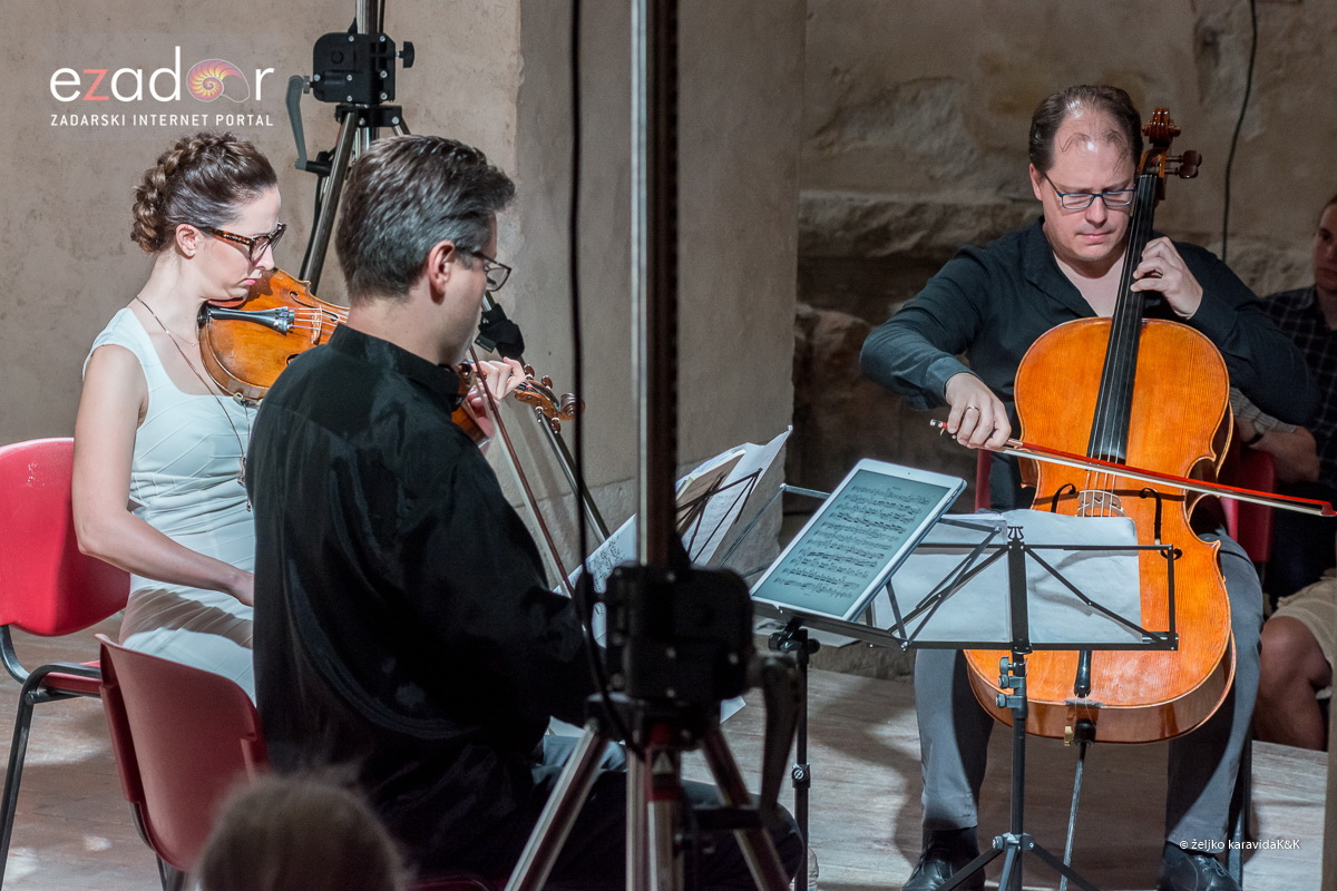 Virtuozi i Apoksiomen @ Sv. Donat Virtuozi i Apoksiomen @ Sv. Donat