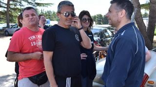 Nekoliko desetaka ljudi okupilo se ispred zgrade 2. Policijske postaje PU Zadarske kako bi dali podršku prosvjedu branitelja u Zagrebu.  Photo: Dino Stanin/PIXSELL