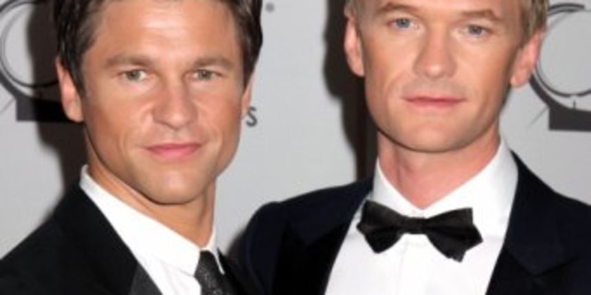 Zavodnik Neil Patrick Harris uživa s dečkom i djecom, foto: Pixell