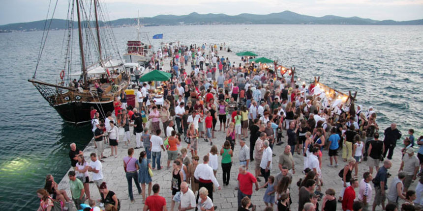 Noć punog miseca 2008.