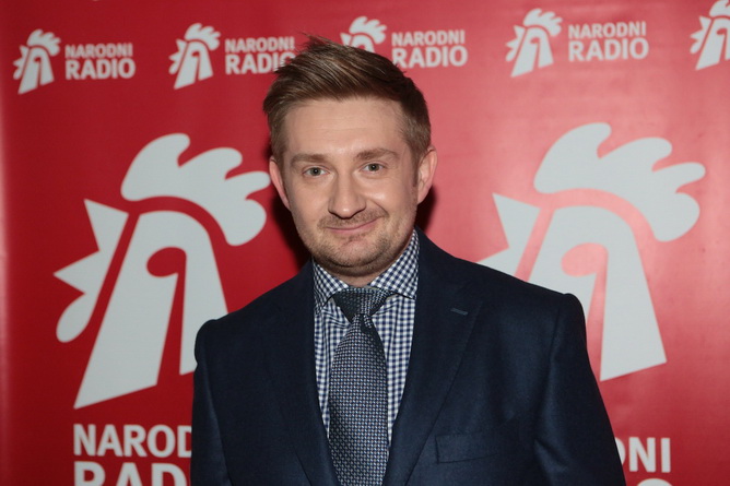 Najslušaniji radio u Hrvatskoj sinoć je u zagrebačkom Green Goldu proslavio 16. rođendan! Uz najbolju domaću glazbu, velika obitelj Narodnog radija priredila je feštu za pamćenje, a rođendansku čestitku uz pjesmu točno u ponoć uputili Tatjana Jurić i Davo Najslušaniji radio u Hrvatskoj sinoć je u zagrebačkom Green Goldu proslavio 16. rođendan! Uz najbolju domaću glazbu, velika obitelj Narodnog radija priredila je feštu za pamćenje, a rođendansku čestitku uz pjesmu točno u ponoć uputili Tatjana Jurić i Davo