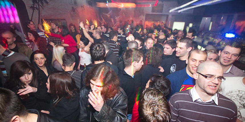 Kuzma & Shaka Zulu @ Maraschino bar (foto:Saša Čuka) Kuzma & Shaka Zulu @ Maraschino bar (foto:Saša Čuka)