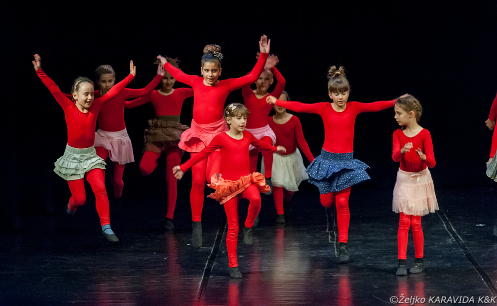 HNK Zadar: Godišnja produkcija Plesnog odjela Glazbene škole B. Bersa, foto: Željko Karavida HNK Zadar: Godišnja produkcija Plesnog odjela Glazbene škole B. Bersa, foto: Željko Karavida