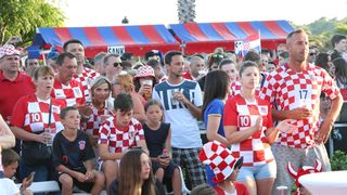 Virani svim srcem navijali za Vatrene