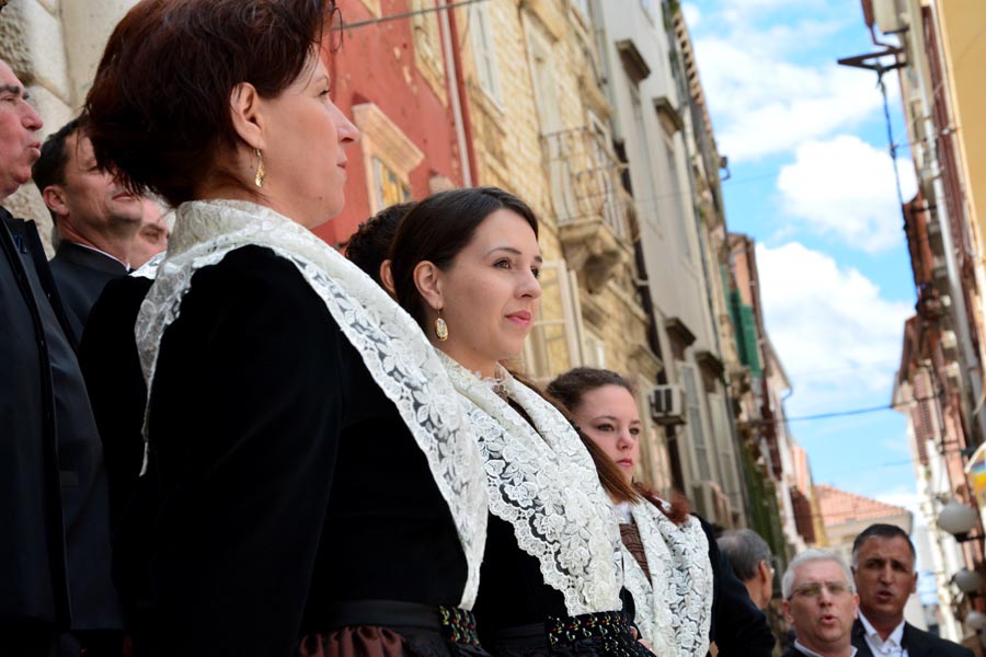 Predstavljanje svečane zadarske pučke nošnje, foto: Iva Perinčić Predstavljanje svečane zadarske pučke nošnje, foto: Iva Perinčić