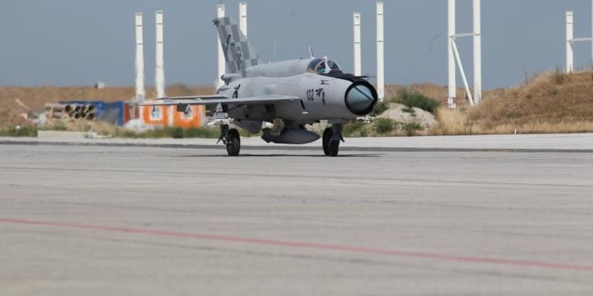 Vojarna Pukovnik Marko Zivkovic na zagrebackom Plesu, Predstavljanje Eskadrile borbenih aviona u sastavu 91. zrakoplovne baze Hrvatskog ratnog zrakoplovstva i protuzracne obrane (HRZ i PZO-a).