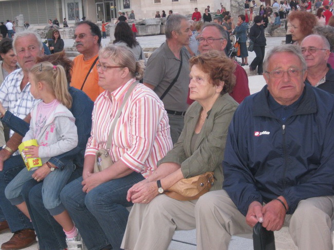 Otvorenje novouredjene Poljane pape Ivana Pavla II Otvorenje novouredjene Poljane pape Ivana Pavla II