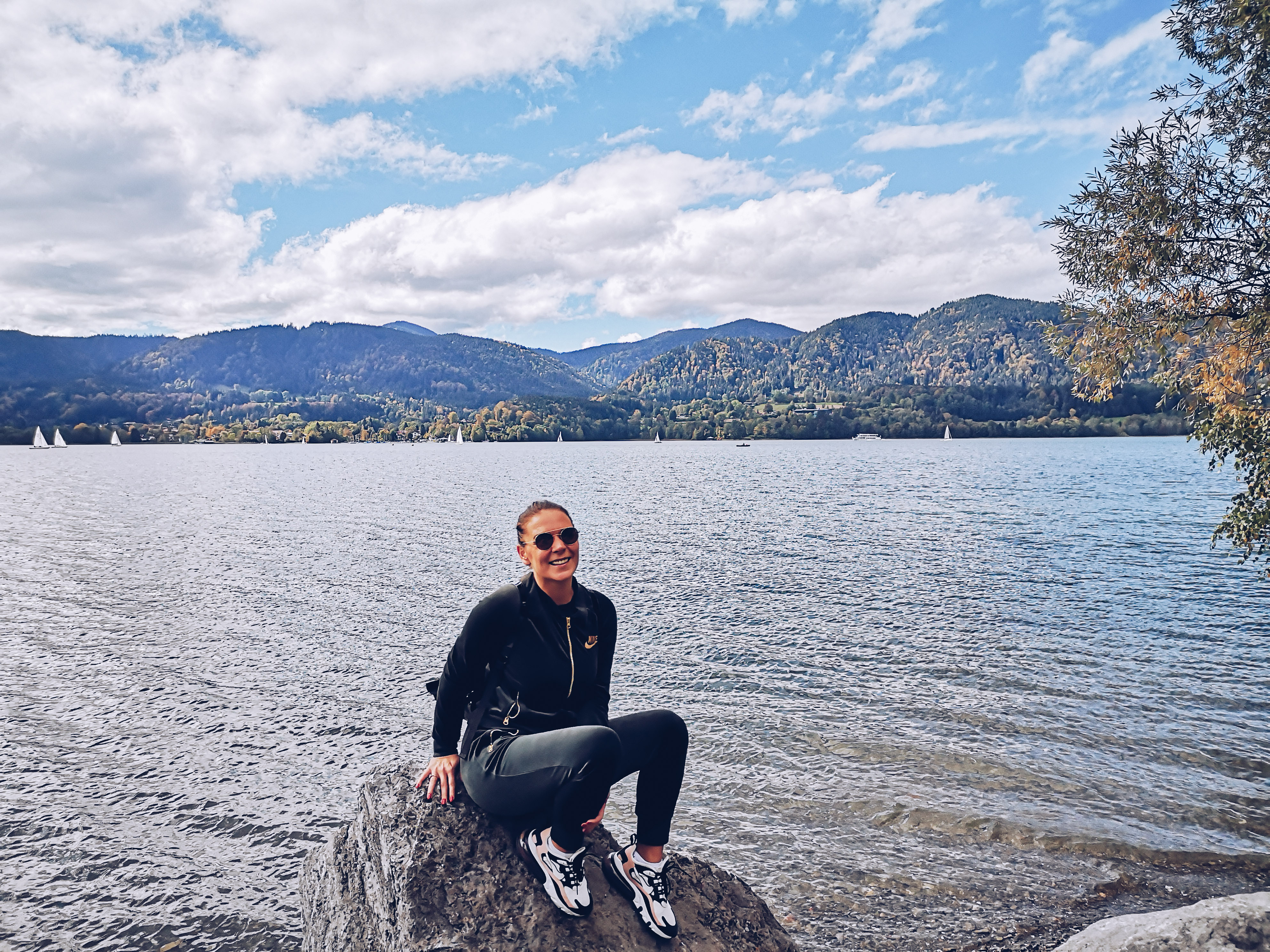 “Emily” je otišla u Pariz, a Petra u München: Zagrebačka Zadranka Petra Blagec već dvije godine živi u Njemačkoj, pokrenula i vlastiti modni brend “Emily” je otišla u Pariz, a Petra u München: Zagrebačka Zadranka Petra Blagec već dvije godine živi u Njemačkoj, pokrenula i vlastiti modni brend