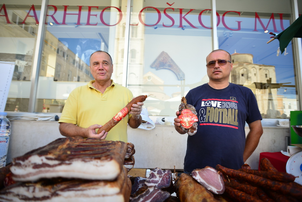 Sajam proizvodi hrvatskog sela na zadarskom Forumu