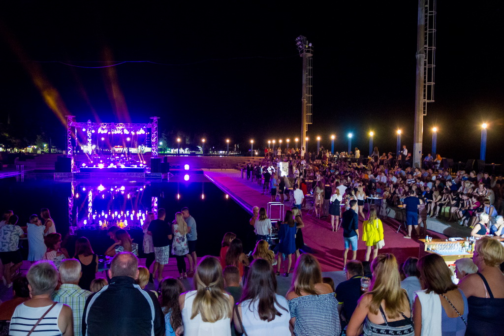 Doris Dragović @ Aquatic Beach Club Biograd na Moru Doris Dragović @ Aquatic Beach Club Biograd na Moru