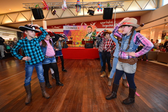 Superkarneval u Supernova centru uz Jacquesa Houdeka, Foto: Iva Perinčić