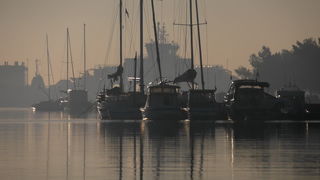 Svitanje i rano jutro u novoj luci Gaženica