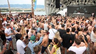 Zrće: Drugi dan Hideout festivala privukao je mnogobrojnu publiku na after beach party, Photo: Luka Stanzl/PIXSELL Zrće: Drugi dan Hideout festivala privukao je mnogobrojnu publiku na after beach party, Photo: Luka Stanzl/PIXSELL