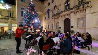 Gradska glazba Zadar na Narodnom trgu