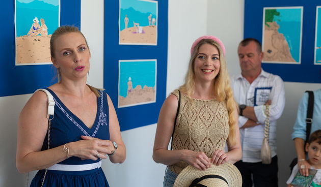 U Omišlju otvorena samostalna izložba “Godišnji” zadarske akademske umjetnice Marine Ćorić