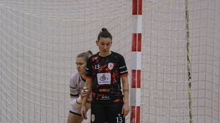 Futsal Super chicks – MC PLUS 2:5 Futsal Super chicks – MC PLUS 2:5